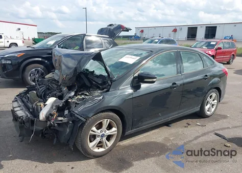 2013 Ford Focus Se z USA, uszkodzony, nr VIN 1FADP3F28DL324900